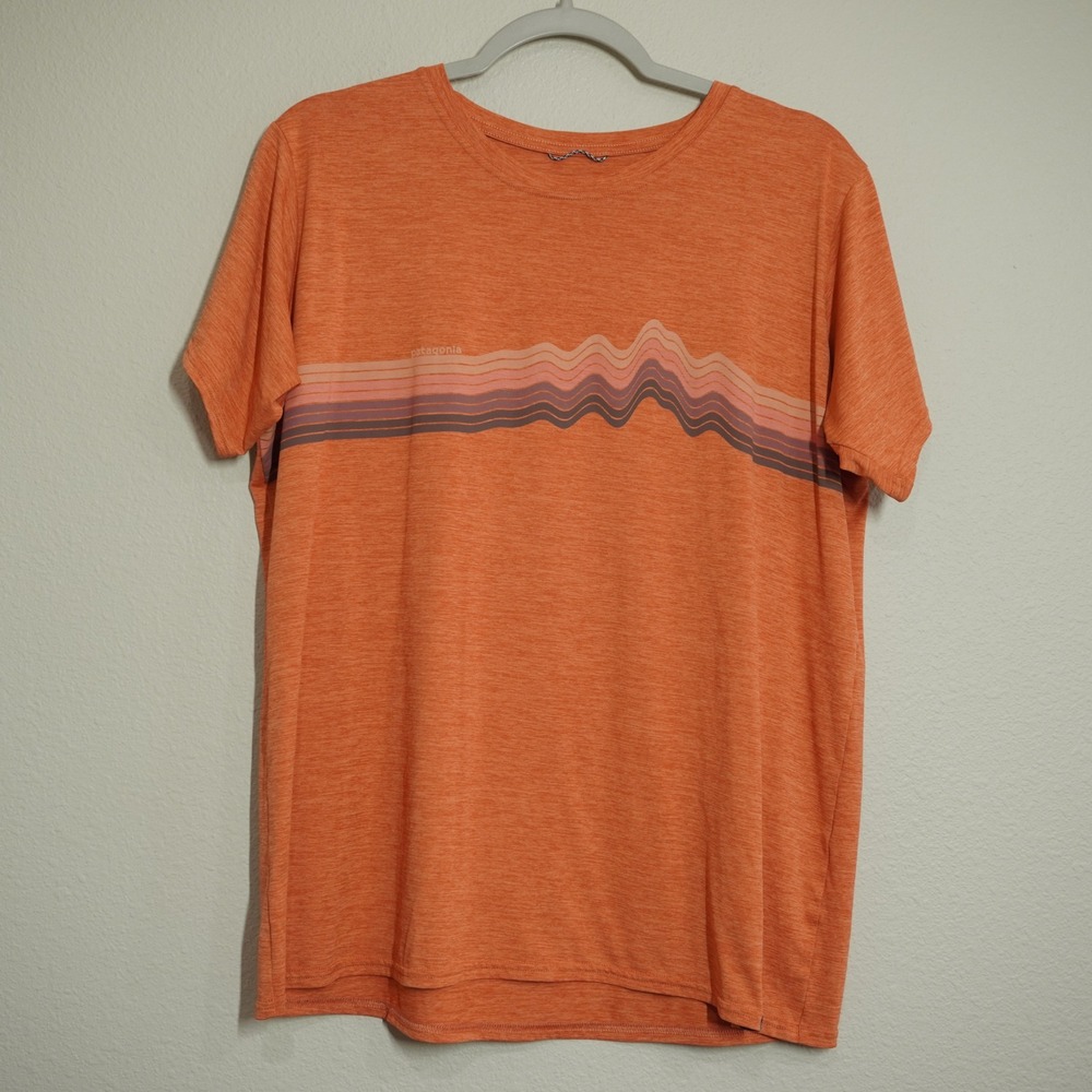 Patagonia Women's Size XL Capilene Cool Daily Shirt Orange Graphic Stripe Tee